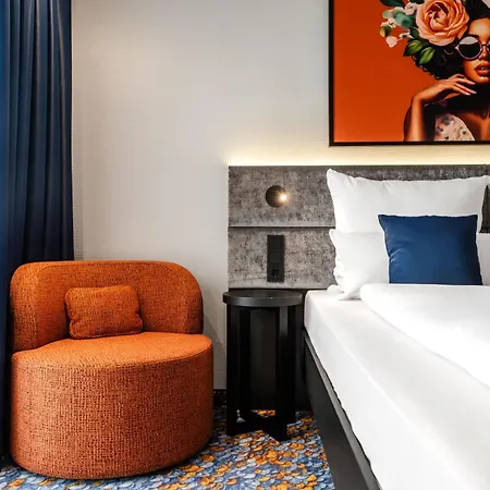 Aiden By Western Velbert