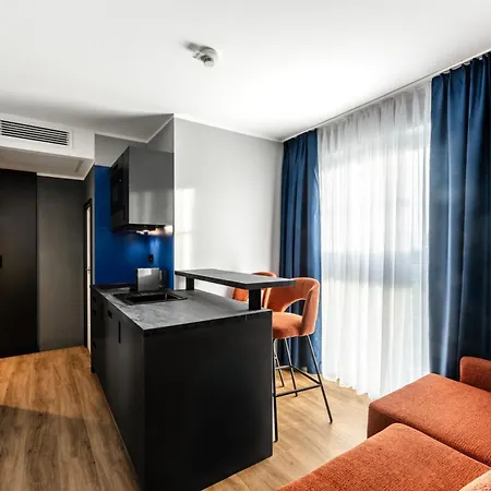 Hotel Aiden By Western *